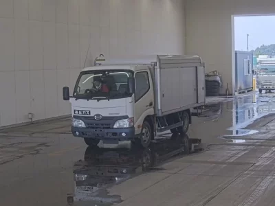 Hino DUTRO