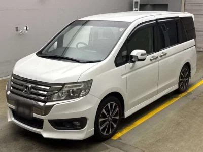 Honda STEP WAGON