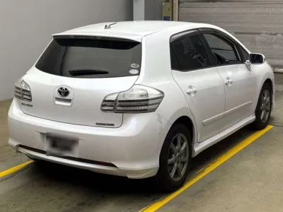 Toyota BLADE
