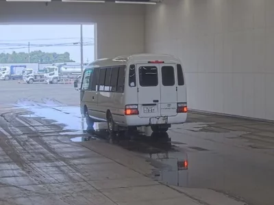 Toyota COASTER