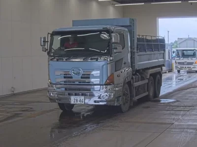 Hino PROFIA