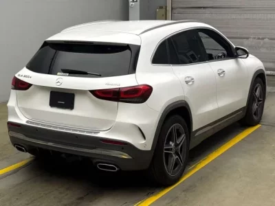 Mercedes-Benz GLA CLASS