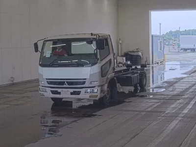 Mitsubishi FUSO FIGHTER