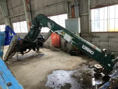 OTHERS UNIC CRANE