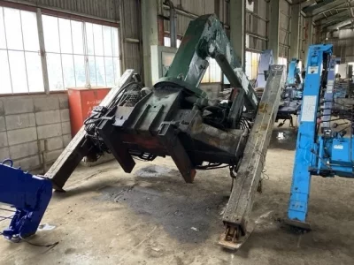OTHERS UNIC CRANE