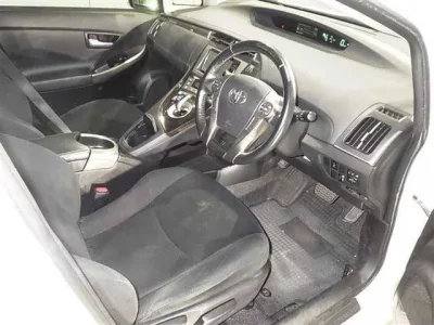 Toyota PRIUS PHV