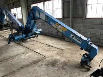 TADANO CRANE