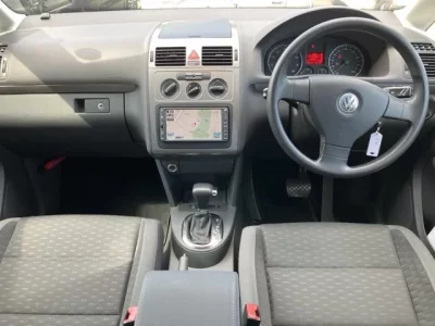Volkswagen GOLF TOURAN