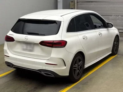 Mercedes-Benz B CLASS