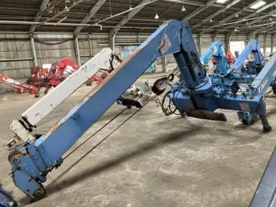 TADANO CRANE