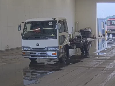 Nissan UD SERIES