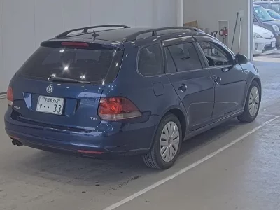 Volkswagen GOLF VARIANT