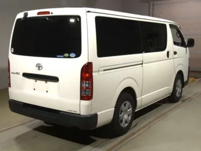 Toyota REGIUS ACE VAN