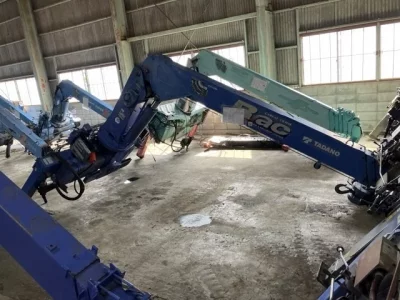 TADANO CRANE
