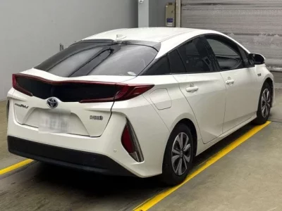 Toyota PRIUS PHV