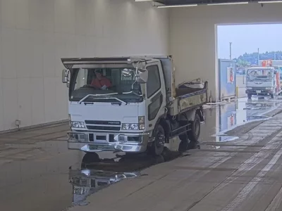 Mitsubishi FUSO FIGHTER
