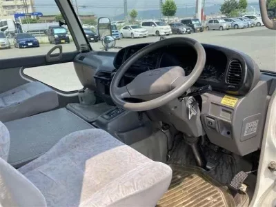 Toyota COASTER