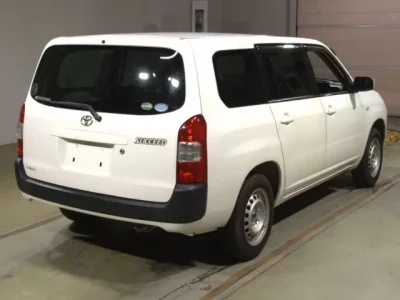 Toyota SUCCEED