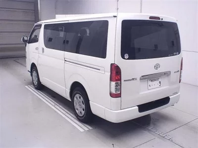 Toyota REGIUS ACE VAN
