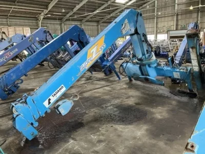 TADANO CRANE
