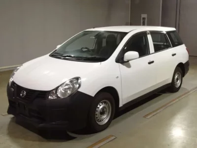Nissan AD