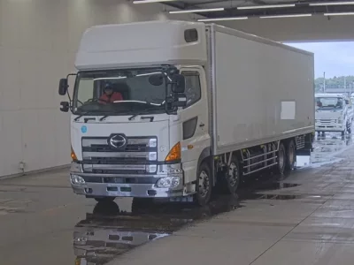 Hino PROFIA