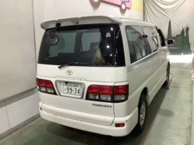 Toyota HIACE REGIUS