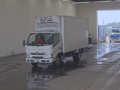Hino DUTRO
