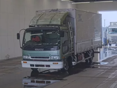 Isuzu FORWARD