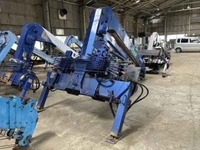 OTHERS UNIC CRANE