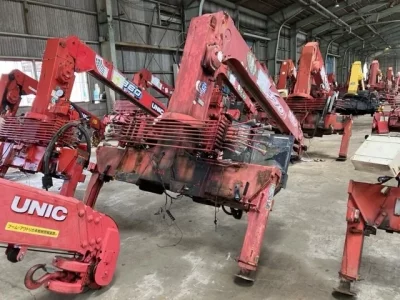 OTHERS UNIC CRANE