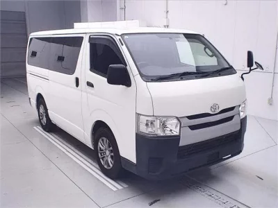 Toyota REGIUS ACE VAN