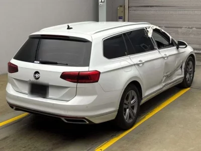 Volkswagen PASSAT VARIANT