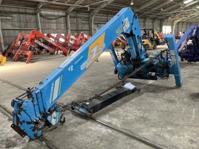 TADANO CRANE