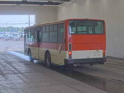 Mitsubishi BUS