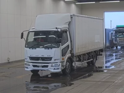 Mitsubishi FUSO FIGHTER