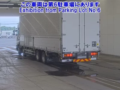 Nissan QUON
