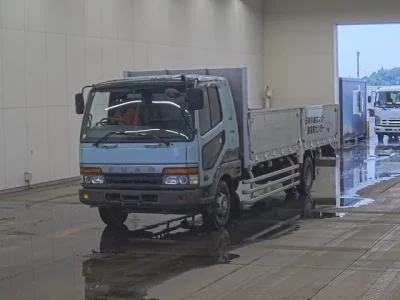 Mitsubishi FUSO FIGHTER
