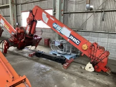 OTHERS UNIC CRANE