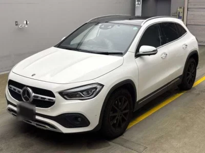 Mercedes-Benz GLA CLASS