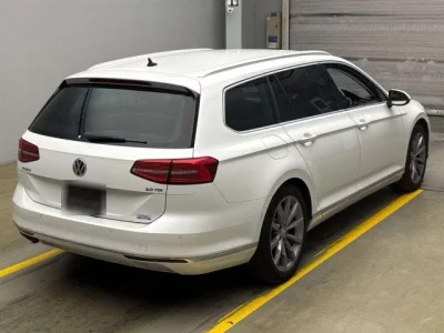 Volkswagen PASSAT VARIANT