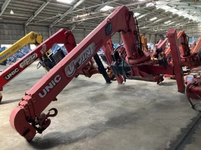 OTHERS UNIC CRANE