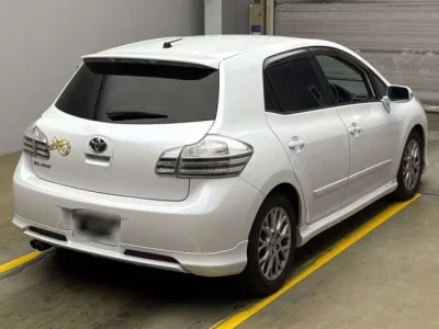 Toyota BLADE