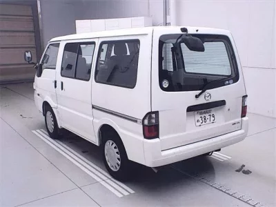 Mazda BONGO VAN