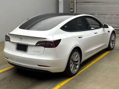 Tesla MODEL3