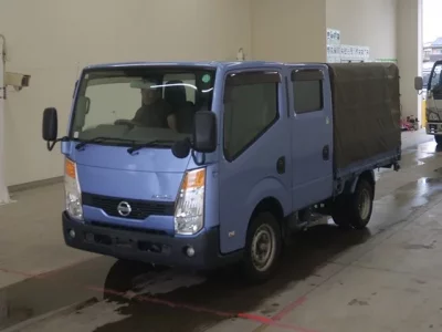 Nissan TRUCK