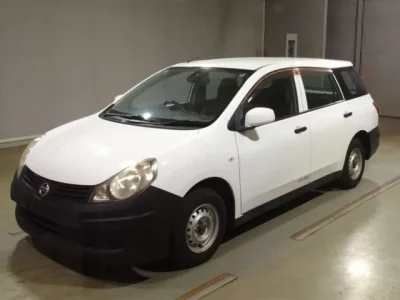 Nissan AD