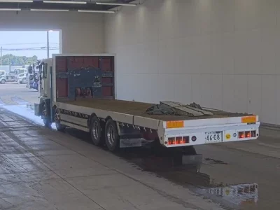 Hino TRUCK