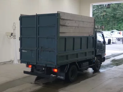 Nissan ATLAS