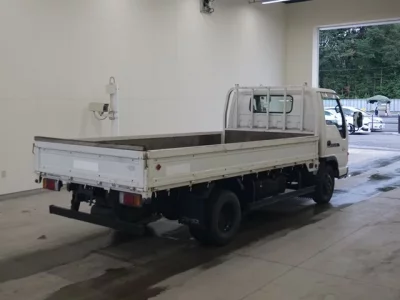 Nissan ATLAS